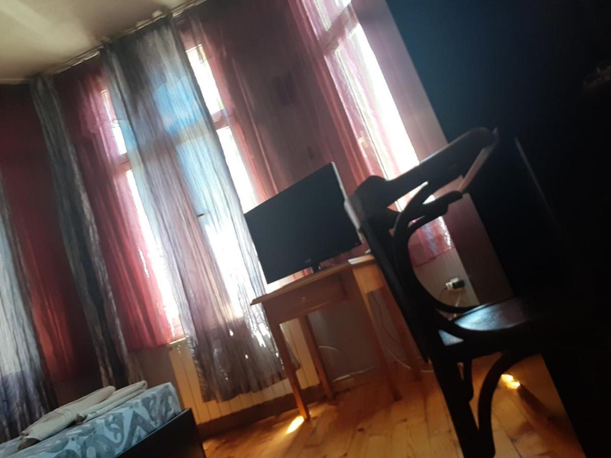 Pop Bogomil Family Hotel Σόφια Εξωτερικό φωτογραφία